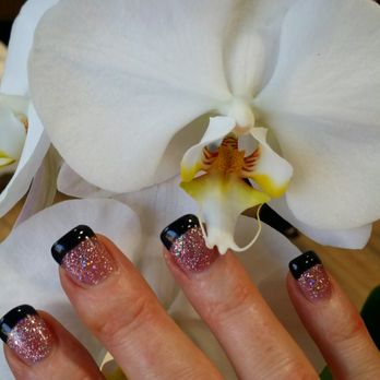 Happy Nails And Spa - Nail Salons Near Me - Huntington Beach, California