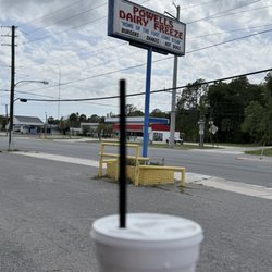 Powell's Dairy Freeze