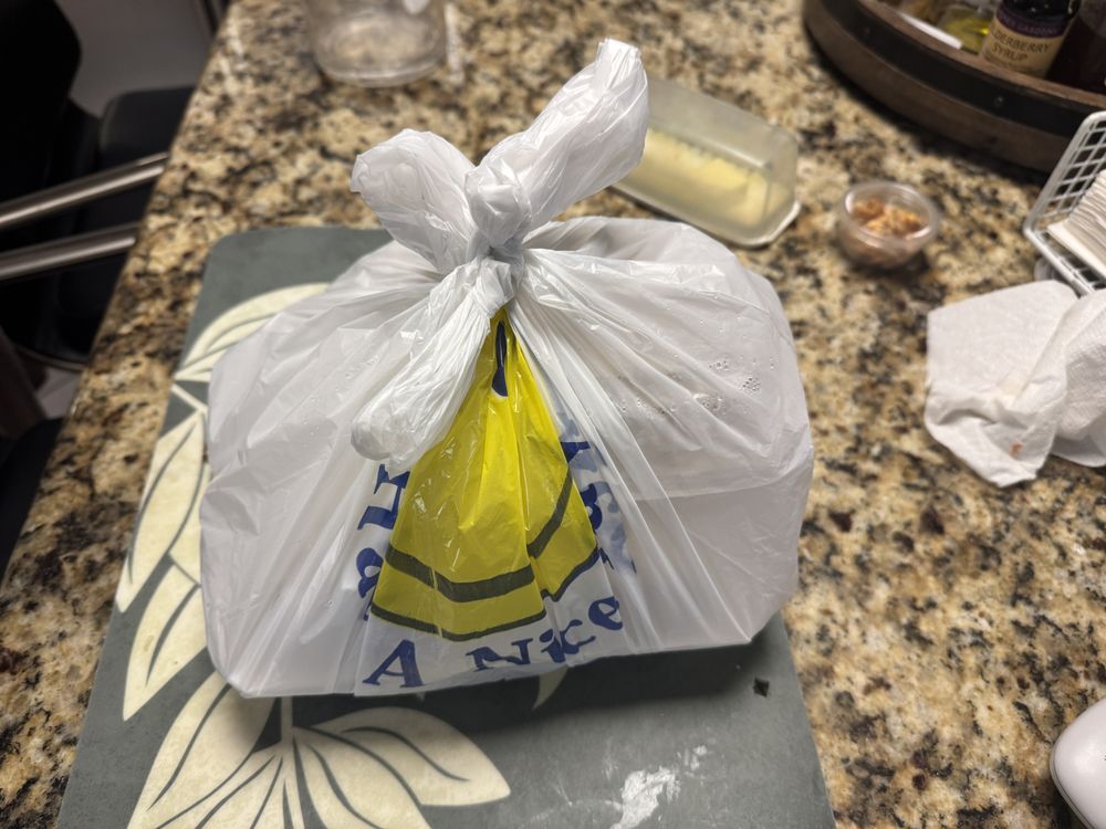 Food from 5 Boys Haitian American restaurant 