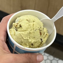 Croustille Cafe - Pistachio ice cream