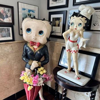 Mel's Diner - Diners Near Me - Naples, Florida