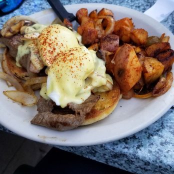 Bill's Cafe - London Benedict - was the daily special. - Breakfast & Brunch Near Me - San Jose, California