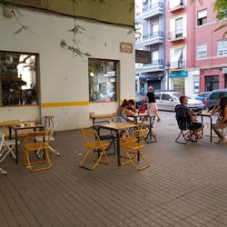 Los Picos Café