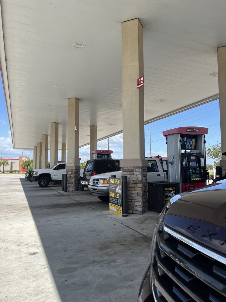 RACETRAC Updated March 2024 81 Photos 3201 Howland Blvd, Deltona, Florida Gas Stations