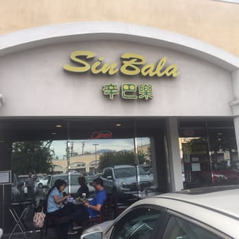 La Sinbala - View from front of restaurant in parking lot!! Rare site with no wait... - Taiwanese Near Me - Arcadia, California La Sinbala - View from front of restaurant in parking lot!! Rare site with no wait... - Taiwanese Near Me - Arcadia, California