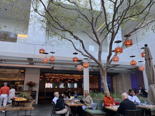 LULU Restaurant LA by null