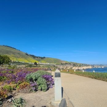 Dinosaur Caves Park - Parks Near Me - Pismo Beach, California