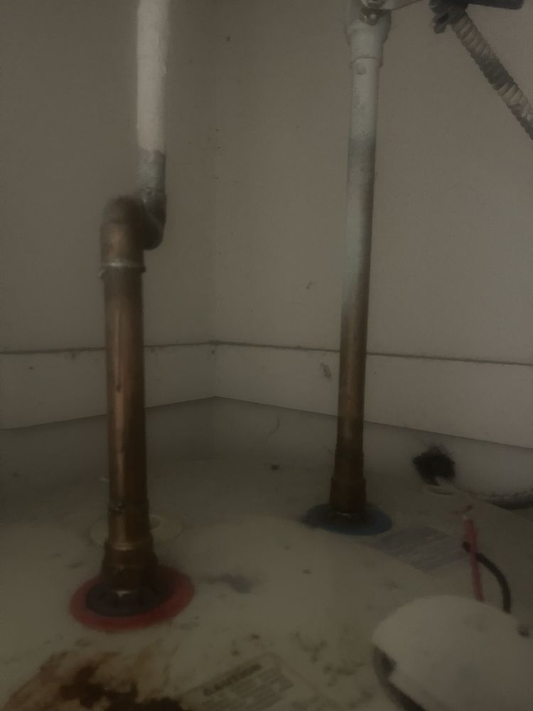 Slide of G2 Home Services