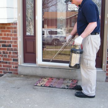 Midwest Pest Control - Bugs like to hide and absorb the moisture that is under Welcome mats. - Pest Control Near Me - Waukesha, Wisconsin Midwest Pest Control - Bugs like to hide and absorb the moisture that is under Welcome mats. - Pest Control Near Me - Waukesha, Wisconsin
