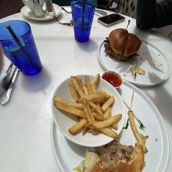 26 Beach Restaurant - Fries - New American Near Me - Venice, California