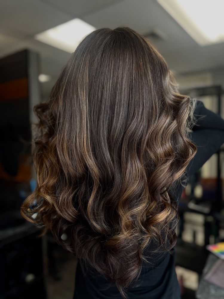 Hair By Emily Logo
