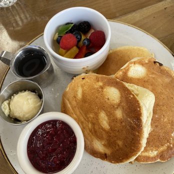 Deck. - Tokyo style pancakes - Hawaiian Near Me - Honolulu, Hawaii Deck. - Tokyo style pancakes - Hawaiian Near Me - Honolulu, Hawaii