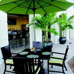 Breezeway Café