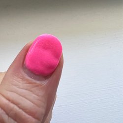 Noire The Nail Bar - My bumpy lumpy powder dip, or what they call a "healthy nails"