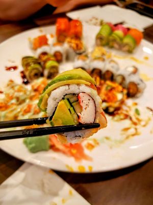 Aki Nom Nom Sushi and Ramen by null