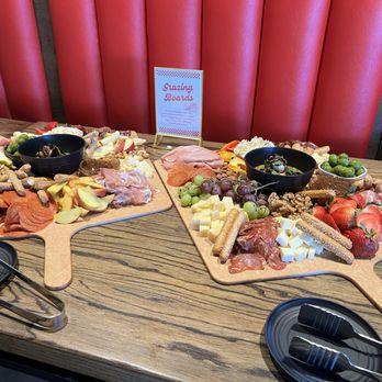 Pizza Bella - Pizza Near Me - Palatine, Illinois Pizza Bella - Pizza Near Me - Palatine, Illinois
