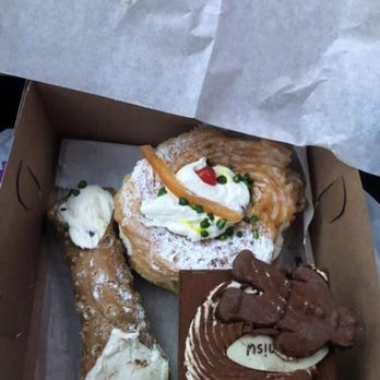 Paneantico Bakery - Cannoli tiramisu - Bakeries Near Me - Brooklyn, New York Paneantico Bakery - Cannoli tiramisu - Bakeries Near Me - Brooklyn, New York