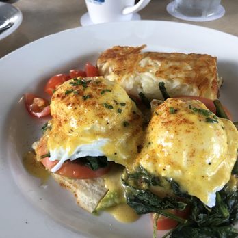 Mala Ocean Tavern - Gf Benedict with spinach and avocado - Seafood Near Me - Lahaina, Hawaii Mala Ocean Tavern - Gf Benedict with spinach and avocado - Seafood Near Me - Lahaina, Hawaii