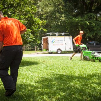 Sun Power Lawn Care - Tom and Bailey mowing - lawn care Gainesville - Landscaping Near Me - Gainesville, Florida Sun Power Lawn Care - Tom and Bailey mowing - lawn care Gainesville - Landscaping Near Me - Gainesville, Florida