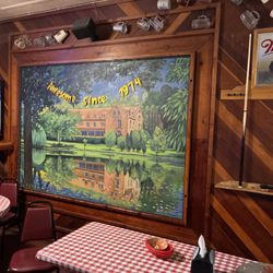 Pub N' Sub - Awesome mural