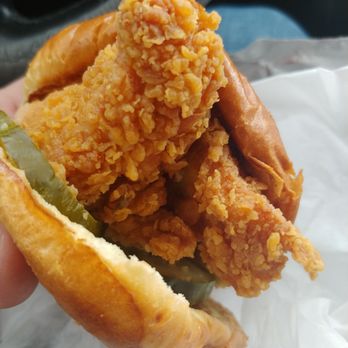 Popeyes Louisiana Kitchen - The chicken sandwich is worth the wait. - Fast Food Near Me - Pelham, Alabama Popeyes Louisiana Kitchen - The chicken sandwich is worth the wait. - Fast Food Near Me - Pelham, Alabama