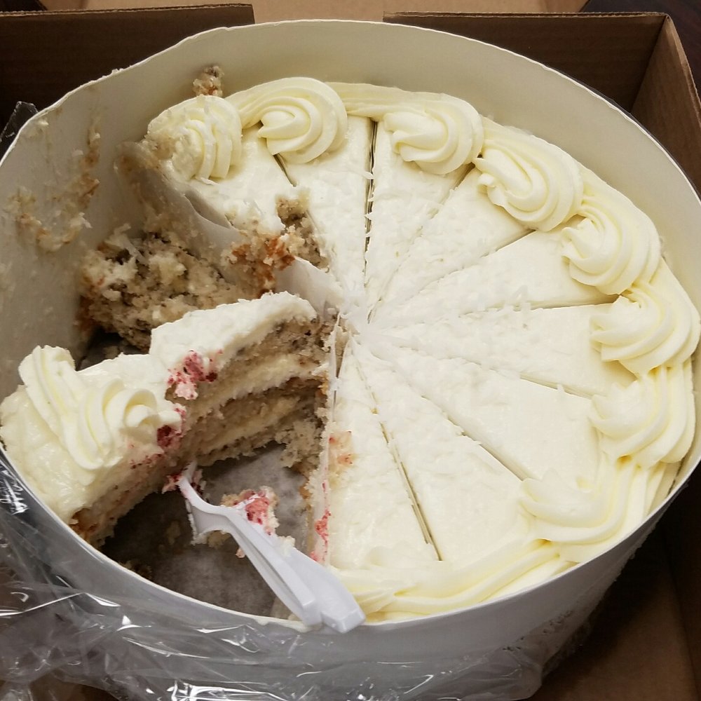 Cheesecake Royale Bakery - Italian Cream (Wedding) Cake: A match made in Heaven with your taste buds. - Bakeries Near Me - Dallas, Texas Cheesecake Royale Bakery - Italian Cream (Wedding) Cake: A match made in Heaven with your taste buds. - Bakeries Near Me - Dallas, Texas