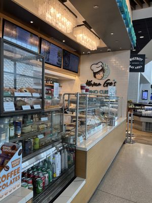 Mama Go’s Filipino Cuisine (SFO T1) by null