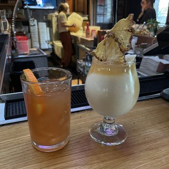 Loro Asian Smokehouse & Bar - Drinks - Smokehouse Near Me - Austin, Texas