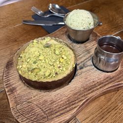 Indulge Dessert Lounge - Pistachio cookie