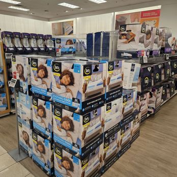 Kohl's - Bed stuff - Department Stores Near Me - SUN VALLEY, California