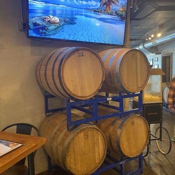 Smokin’ Tails Distillery - Distilleries Near Me - Phelps, New York
