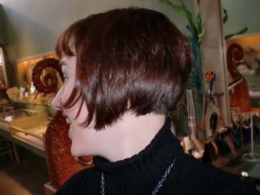 Salon Aubergine by null