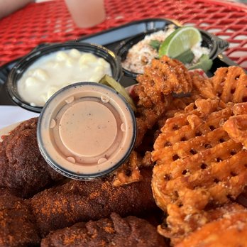 Urban Bird Hot Chicken - Chicken Shop Near Me - Houston, Texas