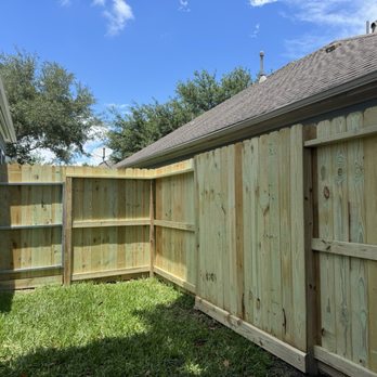 Texas Fence Builders - Fences & Gates Near Me - Houston, Texas Texas Fence Builders - Fences & Gates Near Me - Houston, Texas