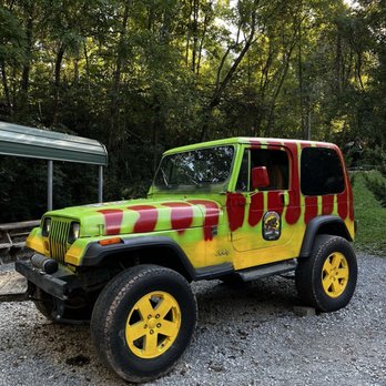 Backyard Terrors Dinosaur Park - Amusement Parks Near Me - Bluff City, Tennessee