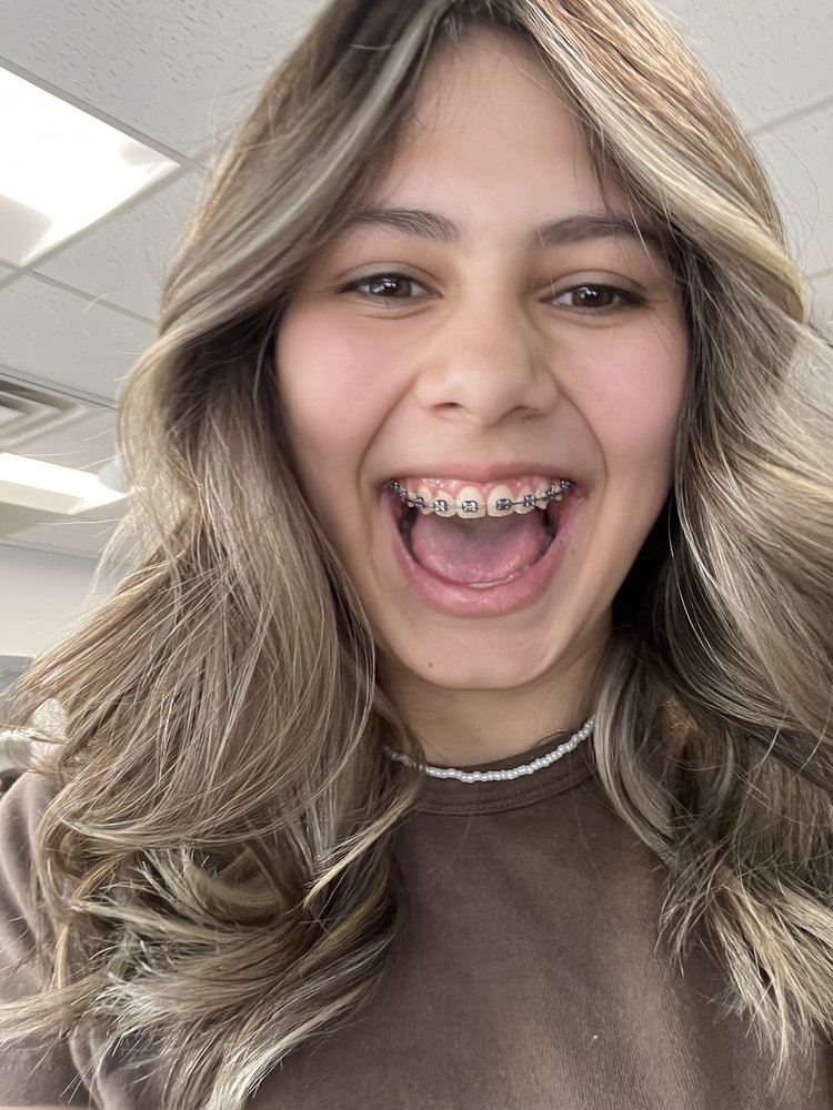 Maria's Hair Salon Image