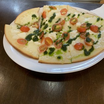 Lake House Bar and Grill - Margarita flatbread :-( - New American Near Me - Dallas, Texas