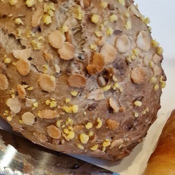 Grimminger - Brötchen beim Frühstück - Bakeries Near Me - Viernheim, HE