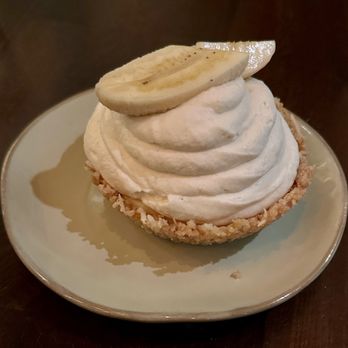 Della's - Banana Cream Pie - Pizza Near Me - Paso Robles, California Della's - Banana Cream Pie - Pizza Near Me - Paso Robles, California