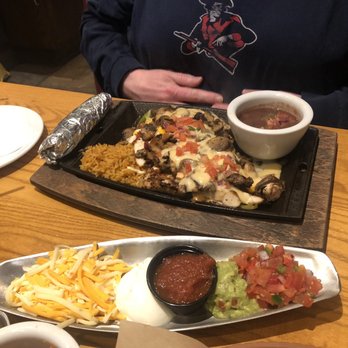 Chili's - Chicken mushroom jack fajitas - Tex-Mex Near Me - Morristown, Tennessee Chili's - Chicken mushroom jack fajitas - Tex-Mex Near Me - Morristown, Tennessee
