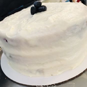 The Kitchen Table - This homemade cake!! - Cafes Near Me - Gasburg, Virginia