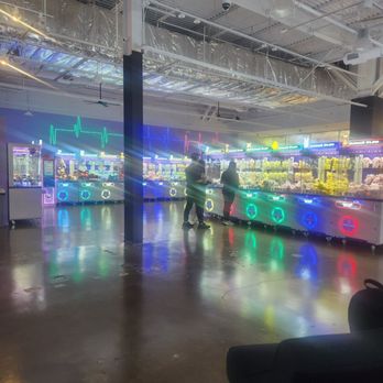 Kawaii Klaws - More arcade area - Arcades Near Me - Westminster, California