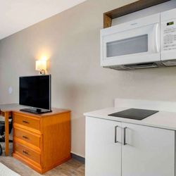 Extended Stay America Suites - Bristol - Fully Equipped Kitchens