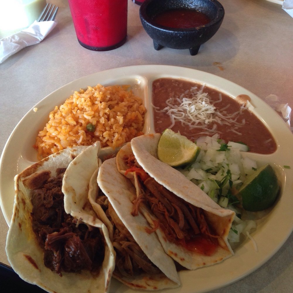Real Mexican Tacos - The 3 taco plate special - Mexican Near Me - Mesquite, Texas Real Mexican Tacos - The 3 taco plate special - Mexican Near Me - Mesquite, Texas
