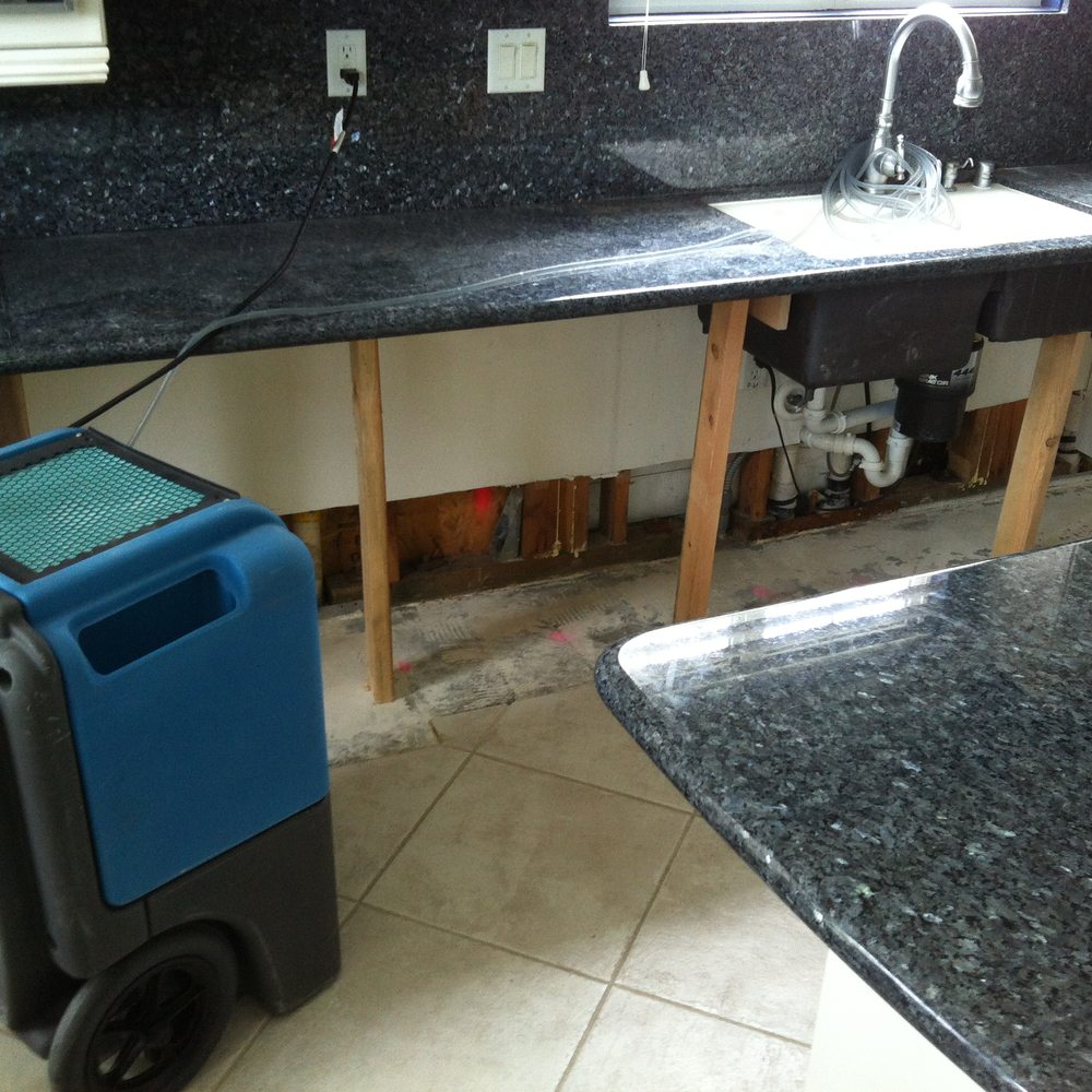 Water Damage Zone and Restoration - Kitchen area - Damage Restoration Near Me - Reseda, California Water Damage Zone and Restoration - Kitchen area - Damage Restoration Near Me - Reseda, California