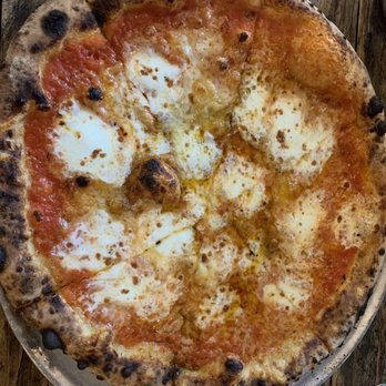Roberta's - Pizza Near Me - Culver City, California