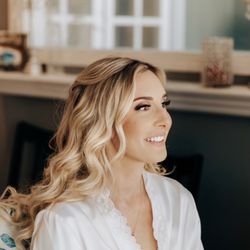 Alyssa Nicole Make-up
