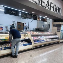 Publix - Orlando - Seafood counter.