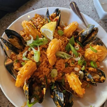 Stepchld - paella - New American Near Me - Minneapolis, Minnesota