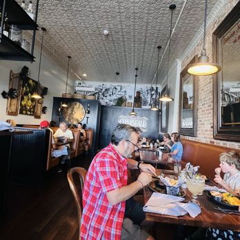 The Clinkscale - Main dining area - Breakfast & Brunch Near Me - Jerome, Arizona